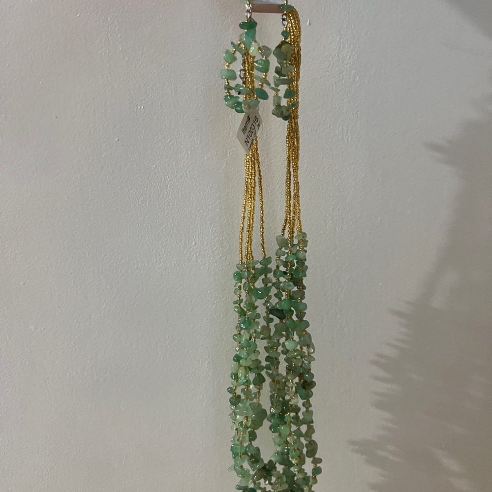 Multi-layer necklace - Picture 2 of 6